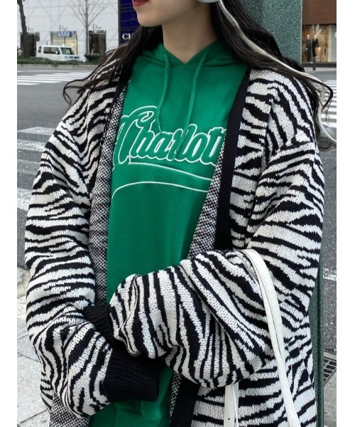 WC（ダブル シー）の「ロゴビッグプルパーカー（パーカー・レディース・ブラウン/ピンク/グリーン/ブラック・FREE）」の4枚目の写真