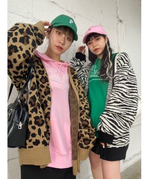 WC（ダブル シー）の「ロゴビッグプルパーカー（パーカー・レディース・ブラウン/ピンク/グリーン/ブラック・FREE）」の16枚目の写真