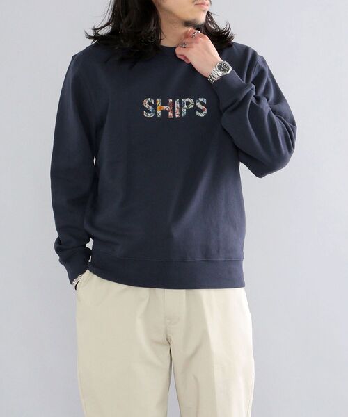 SHIPS（シップス）の「*SHIPS: LIBERTY プリント SHIPS ロゴ ユニセックス クルーネック スウェット （トレーナー）（スウェット・メンズ・ブラック/ベージュ/ネイビー/グレー・SMALL/MEDIUM/LARGE/X-LARGE）」の4枚目の写真