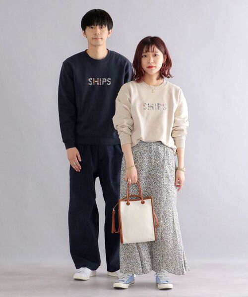 SHIPS（シップス）の「*SHIPS: LIBERTY プリント SHIPS ロゴ ユニセックス クルーネック スウェット （トレーナー）（スウェット・メンズ・ブラック/ベージュ/ネイビー/グレー・SMALL/MEDIUM/LARGE/X-LARGE）」の7枚目の写真