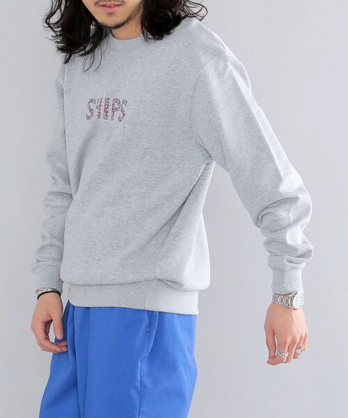 SHIPS（シップス）の「*SHIPS: LIBERTY プリント SHIPS ロゴ ユニセックス クルーネック スウェット （トレーナー）（スウェット・メンズ・ブラック/ベージュ/ネイビー/グレー・SMALL/MEDIUM/LARGE/X-LARGE）」の15枚目の写真