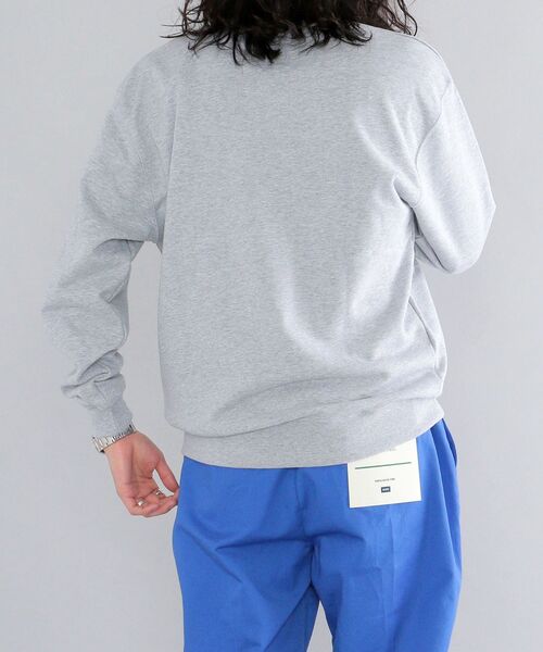 SHIPS（シップス）の「*SHIPS: LIBERTY プリント SHIPS ロゴ ユニセックス クルーネック スウェット （トレーナー）（スウェット・メンズ・ブラック/ベージュ/ネイビー/グレー・SMALL/MEDIUM/LARGE/X-LARGE）」の16枚目の写真