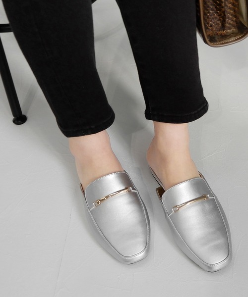 alala（アララ）の「ビットブローファー/バックレスローファー　◇（ローファー・レディース・ベージュ/ブラック/シルバー・L/LL/M/S）」の19枚目の写真