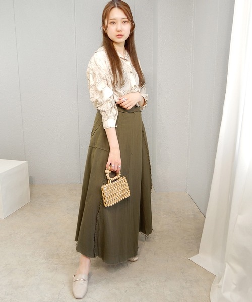 alala（アララ）の「ビットブローファー/バックレスローファー　◇（ローファー・レディース・ベージュ/ブラック/シルバー・L/LL/M/S）」の4枚目の写真