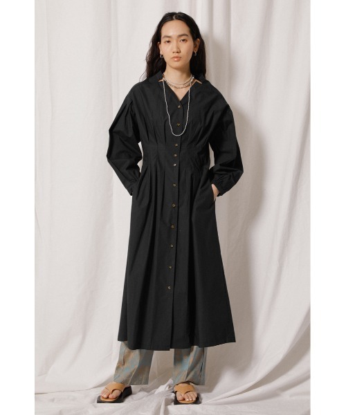 crie conforto(クリーコンフォルト)の「きざみ衿ウエストタックワンピース(ワンピース・レディース・ブラック/ベージュ/オレンジ・SMALL/MEDIUM/LARGE)」の14枚目の写真