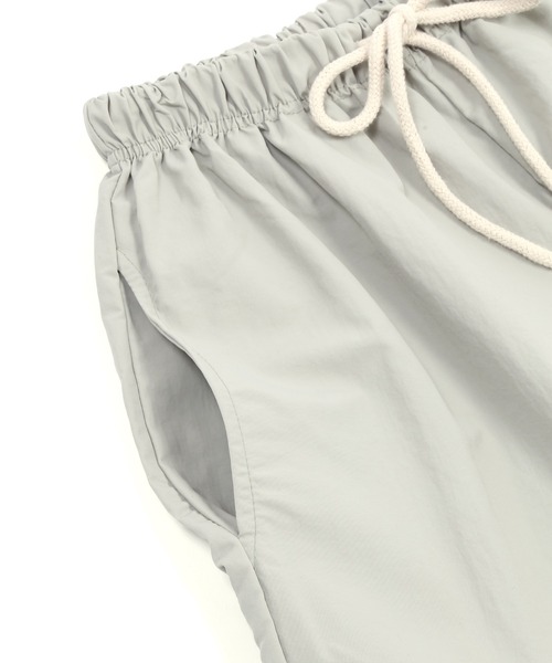 Figments（フィグメンツ）の「ナイロントラックパンツ（その他パンツ・レディース・ブラック/グレー・FREE）」の9枚目の写真