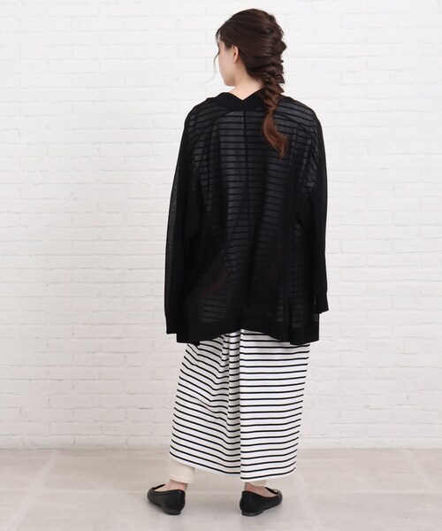 SHOO・LA・RUE(シューラルー)の「◆ビッグシルエットロングワンピース(ワンピース・レディース・ホワイト系その他3/グリーン系その他4/ブルー系2/ブラック・00)」の20枚目の写真