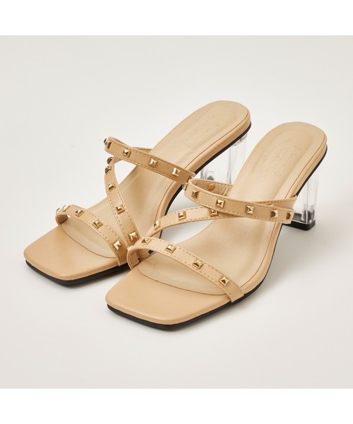 chumchum(チャムチャム)の「スクエアスタッズクリアヒールサンダル(サンダル・レディース・ブラック/ホワイト/ベージュ・S/M/L/LL)」の3枚目の写真