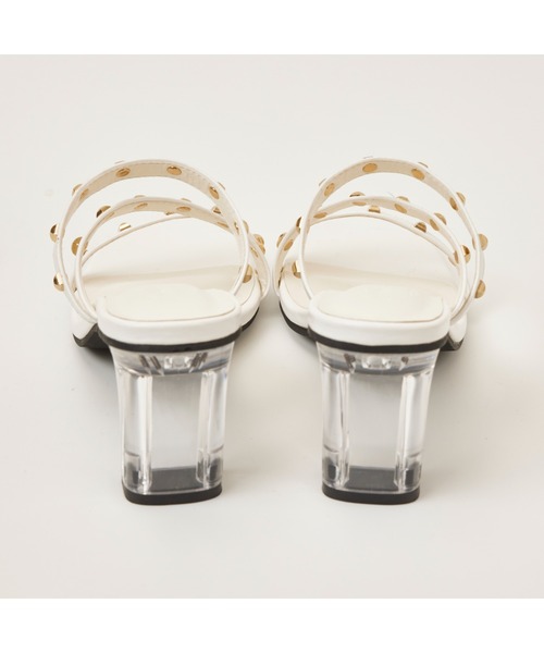 chumchum(チャムチャム)の「スクエアスタッズクリアヒールサンダル(サンダル・レディース・ブラック/ホワイト/ベージュ・S/M/L/LL)」の5枚目の写真