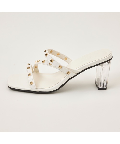 chumchum(チャムチャム)の「スクエアスタッズクリアヒールサンダル(サンダル・レディース・ブラック/ホワイト/ベージュ・S/M/L/LL)」の6枚目の写真