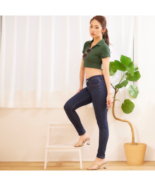 chumchum(チャムチャム)の「スクエアスタッズクリアヒールサンダル(サンダル・レディース・ブラック/ホワイト/ベージュ・S/M/L/LL)」の18枚目の写真