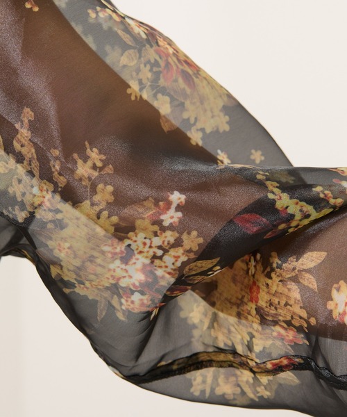 Lui's(ルイス)の「フラワープリントオーガンジーシャツ(シャツ/ブラウス・レディース・ホワイト/ブラック・FREE)」の19枚目の写真