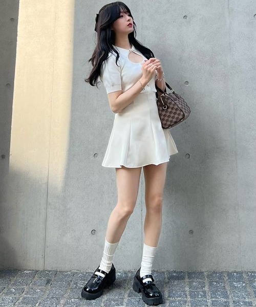 titty＆Co. PETIT by poyo（ティティーアンドコープティバイポヨ）の「【titty&Co.PETIT by POYO】デコルテオープンニットトップス（ニット/セーター・レディース・ホワイト/ブラック・FREE）」の20枚目の写真