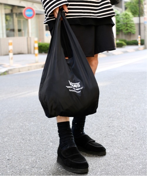 VANS（バンズ）の「VANS/ヴァンズ SHOPPER BAG ショッパーバッグ（エコバッグ/サブバッグ・メンズ・ブラック/ブラック×ホワイト・FREE）」の14枚目の写真