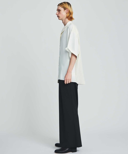 LiNoH(リノー)の「DRAPE LAYERED S/S SHIRT(シャツ/ブラウス・メンズ・ブルー/ブラック/ストライプ・1/2)」の12枚目の写真