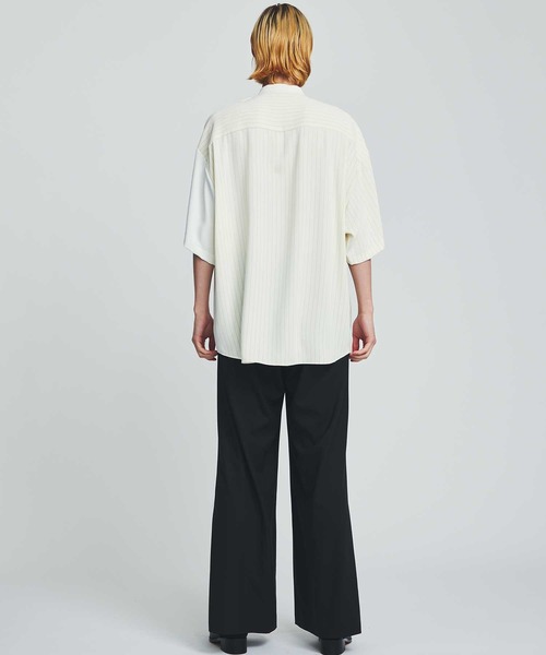 LiNoH(リノー)の「DRAPE LAYERED S/S SHIRT(シャツ/ブラウス・メンズ・ブルー/ブラック/ストライプ・1/2)」の11枚目の写真