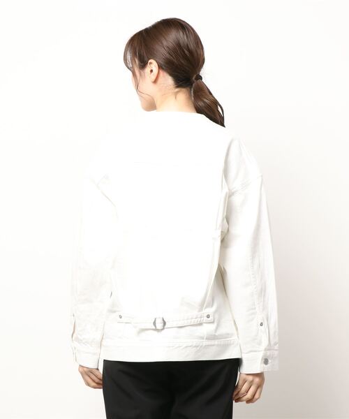 ROPE'（ロペ）の「クルーネックオーバーデニムジャケット（デニムジャケット・レディース・ホワイト/ブルー系その他5・38）」の5枚目の写真