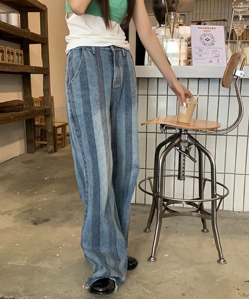 Ressaca(レサーカ)の「ストライプルーズストレートハイウエストデニムパンツ(デニムパンツ・レディース・ブルー・S/M/L)」の5枚目の写真