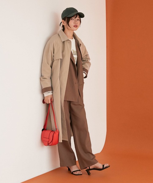 Doux archives(ドゥアルシーヴ)の「ステンカラーコート(ステンカラーコート・レディース・ネイビー/ベージュ・FREE)」の4枚目の写真