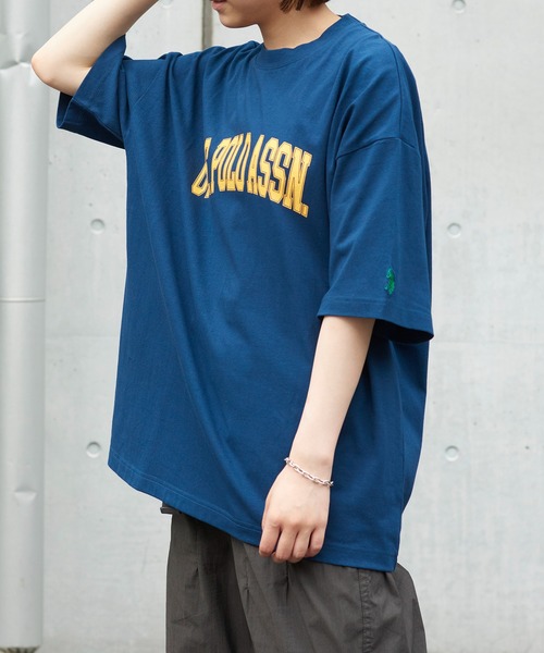 U.S. POLO ASSN.（ユーエスポロアッスン）の「【U.S. POLO ASSN.】USPOLO カレッジロゴ刺繍&袖ワンポイントロゴ Tシャツ（Tシャツ/カットソー・メンズ・ホワイト系/ホワイト系2/ブラック系/ブラック系2/グリーン系/グリーン系2/ネイビー系/ネイビー系2・S/M/L）」の16枚目の写真