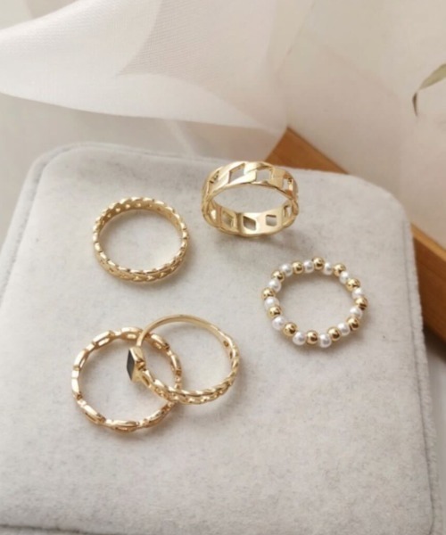 nemne store(ネンネストア)の「【accessory】(5点セット)ニュアンスリングセット(リング・レディース・シルバー/ゴールド・フリー)」の2枚目の写真