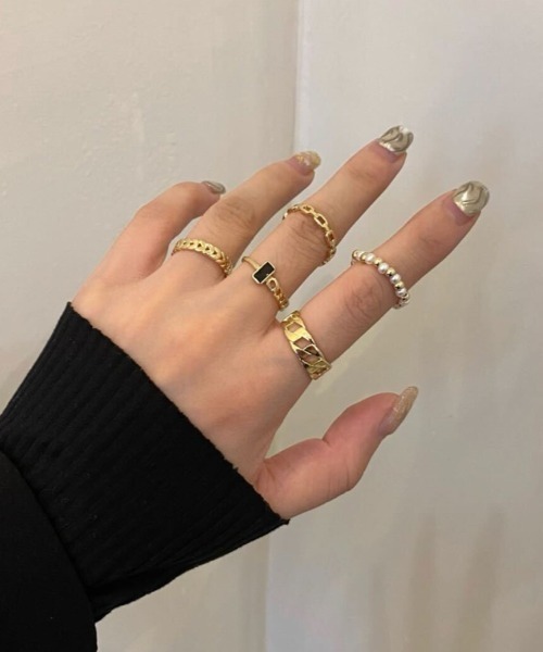 nemne store(ネンネストア)の「【accessory】(5点セット)ニュアンスリングセット(リング・レディース・シルバー/ゴールド・フリー)」の5枚目の写真