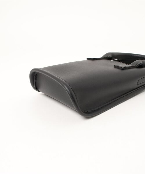 Fun & Daily（ファンアンドデイリー）の「F&D : マイクロショルダーバッグ（ショルダーバッグ・レディース・ホワイト/ブラック・FREE）」の6枚目の写真