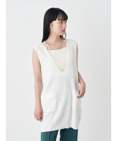 earth music&ecology（アースミュージックアンドエコロジー）の「深Vネックロングニットベスト（ベスト・レディース・オフホワイト/ダークネイビー/ダークグリーン・FREE）」の20枚目の写真