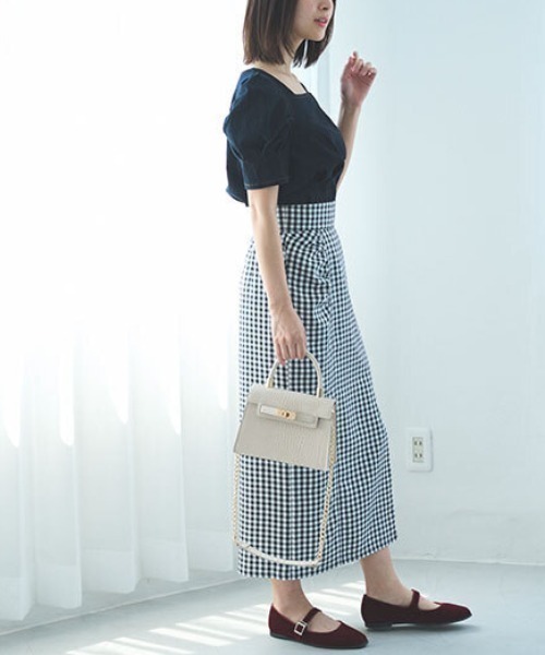 FREE'S MART（フリーズマート）の「【Sシリーズ対応】◆ギャザーディティールフロントスリットナロースカート（スカート・レディース・ホワイト系その他/ブラック/ブラウン系その他・X-SMALL/SMALL/MEDIUM）」の10枚目の写真