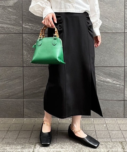 FREE'S MART（フリーズマート）の「【Sシリーズ対応】◆ギャザーディティールフロントスリットナロースカート（スカート・レディース・ホワイト系その他/ブラック/ブラウン系その他・X-SMALL/SMALL/MEDIUM）」の16枚目の写真