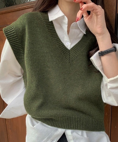 SEN TOKYO（セントーキョー）の「ウールタッチ Vネックニットベスト（ベスト・レディース・ネイビー/ブラウン/グリーン・FREE）」の13枚目の写真