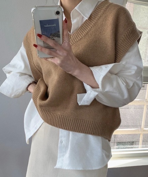 SEN TOKYO（セントーキョー）の「ウールタッチ Vネックニットベスト（ベスト・レディース・ネイビー/ブラウン/グリーン・FREE）」の15枚目の写真