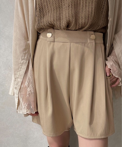 apres jour clair(アプレジュールクレア)の「【apres jour clair】Wボタンショートパンツ【ZOZOTOWN限定アイテム】(その他パンツ・レディース・カーキ/ライトベージュ/ダークブラウン・フリー/X-LARGE)」の3枚目の写真