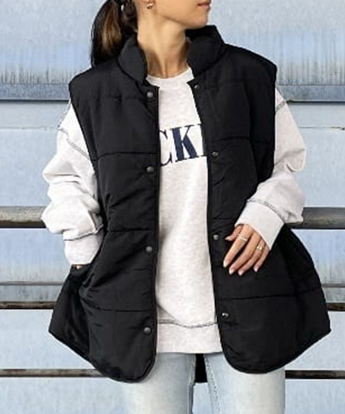 HONEYSUCKLE ROSE(ハニーサックルローズ)の「【HONEYSUCKLE ROSE】中綿ベスト(その他アウター・レディース・ブラック/グリーン・M/L)」の2枚目の写真