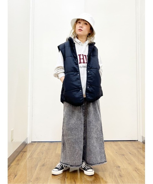 HONEYSUCKLE ROSE(ハニーサックルローズ)の「【HONEYSUCKLE ROSE】中綿ベスト(その他アウター・レディース・ブラック/グリーン・M/L)」の21枚目の写真