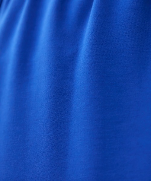 miclat（ミクラ）の「大きいサイズ　カットソロング丈ナロースカート　miclat（スカート・レディース・ブルー/ブラック/ボルドー/ピンク系/グリーン系・L/LL/3L/4L/5L）」の17枚目の写真