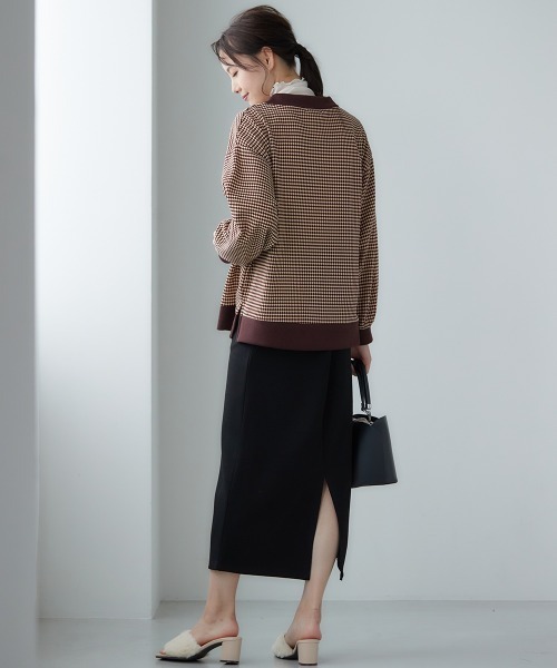 miclat（ミクラ）の「大きいサイズ　カットソロング丈ナロースカート　miclat（スカート・レディース・ブルー/ブラック/ボルドー/ピンク系/グリーン系・L/LL/3L/4L/5L）」の9枚目の写真