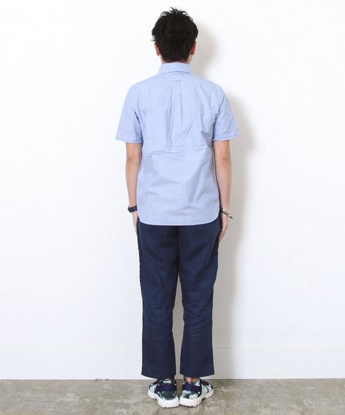 coen（コーエン）の「オックスフォードボタンダウンシャツ半袖（シャツ/ブラウス・メンズ・ホワイト/ネイビー・MEDIUM/LARGE/X-SMALL/X-LARGE/SMALL）」の5枚目の写真