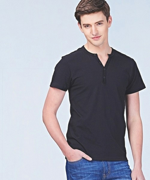 GIORDANO（ジョルダーノ）の「[GIORDANO]ﾍﾝﾘｰﾈｯｸ半袖Ｔシャツ（Tシャツ/カットソー・メンズ・ホワイト/ブラック/グレー/ブルー/ブルー系その他/インディゴブルー・MEDIUM/LARGE/SMALL/X-LARGE）」の3枚目の写真