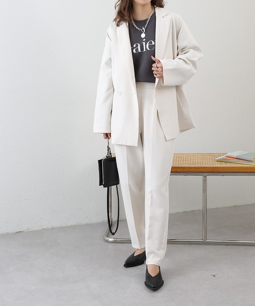 COLONY 2139(コロニートゥーワンスリーナイン)の「WEB限定/一部店舗限定 ストレッチジョーゼットセンタープレスパンツ&ジャケットセットアップ(セットアップ・レディース・アイボリー/ブラック/チャコールグレー/ブラウン・FREE)」の2枚目の写真