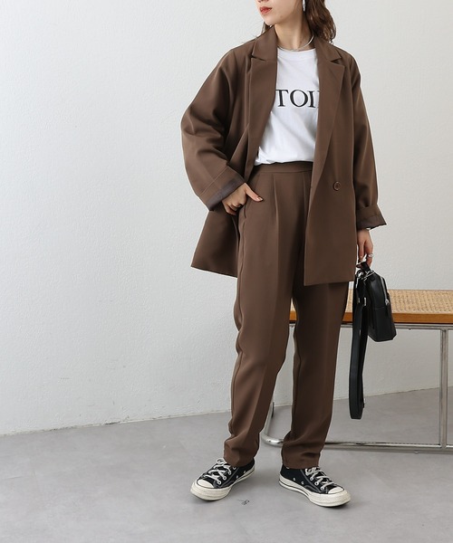 COLONY 2139(コロニートゥーワンスリーナイン)の「WEB限定/一部店舗限定 ストレッチジョーゼットセンタープレスパンツ&ジャケットセットアップ(セットアップ・レディース・アイボリー/ブラック/チャコールグレー/ブラウン・FREE)」の7枚目の写真