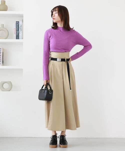 archives（アルシーヴ）の「プチハイリブニット（ニット/セーター・レディース・オフホワイト/ホワイト×ブラック/ブラック/ブルー/パープル/オレンジ・MEDIUM）」の13枚目の写真