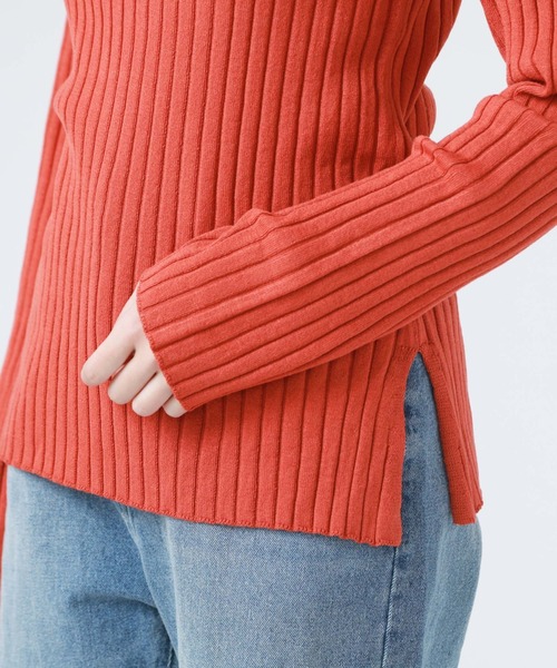 archives（アルシーヴ）の「プチハイリブニット（ニット/セーター・レディース・オフホワイト/ホワイト×ブラック/ブラック/ブルー/パープル/オレンジ・MEDIUM）」の17枚目の写真