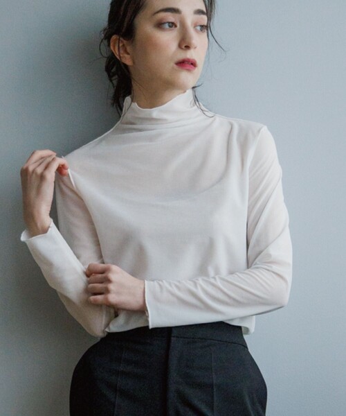 OPAQUE.CLIP（オペークドットクリップ）の「◆シアーハイネックカットソー（Tシャツ/カットソー・レディース・ブラック/ホワイト系/イエロー・36/40/38）」の20枚目の写真