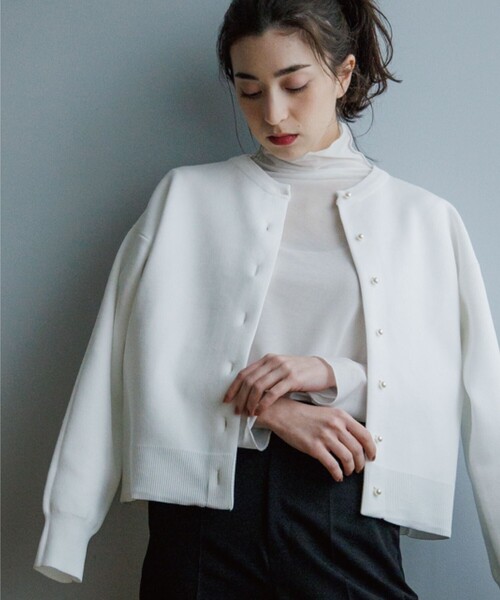 OPAQUE.CLIP（オペークドットクリップ）の「◆シアーハイネックカットソー（Tシャツ/カットソー・レディース・ブラック/ホワイト系/イエロー・36/40/38）」の14枚目の写真