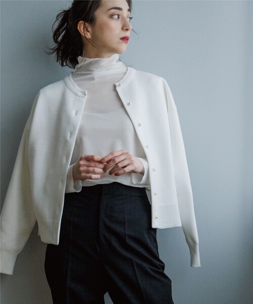 OPAQUE.CLIP（オペークドットクリップ）の「◆シアーハイネックカットソー（Tシャツ/カットソー・レディース・ブラック/ホワイト系/イエロー・36/40/38）」の17枚目の写真