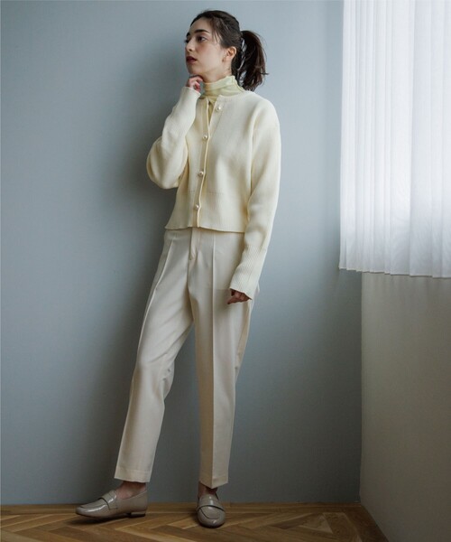 OPAQUE.CLIP（オペークドットクリップ）の「◆シアーハイネックカットソー（Tシャツ/カットソー・レディース・ブラック/ホワイト系/イエロー・36/40/38）」の12枚目の写真