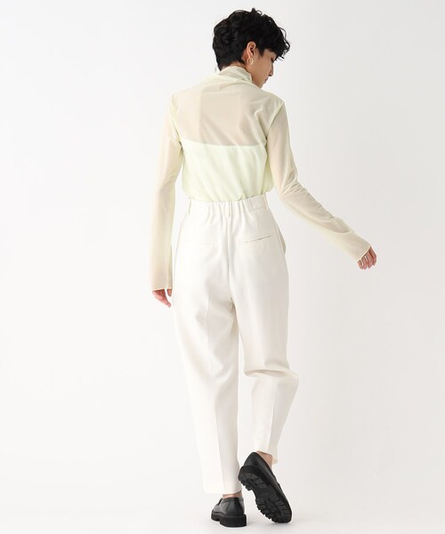 OPAQUE.CLIP（オペークドットクリップ）の「◆シアーハイネックカットソー（Tシャツ/カットソー・レディース・ブラック/ホワイト系/イエロー・36/40/38）」の9枚目の写真