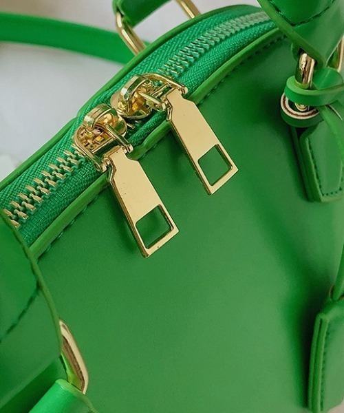 MAISON BREEZE(メゾンブリーズ)の「【MAISON BREEZE】フェイクレザーミニボストンショルダーバッグ KNF(ショルダーバッグ・レディース・オレンジ/ベージュ/ブラック/ブルー/グリーン/ピンク/ホワイト・FREE)」の9枚目の写真