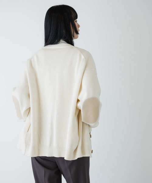 THE STANDARD（ザスタンダード）の「WEGO/エルボーパッチカーディガン（カーディガン/ボレロ・メンズ・ブラック/オフホワイト・LARGE/MEDIUM）」の11枚目の写真